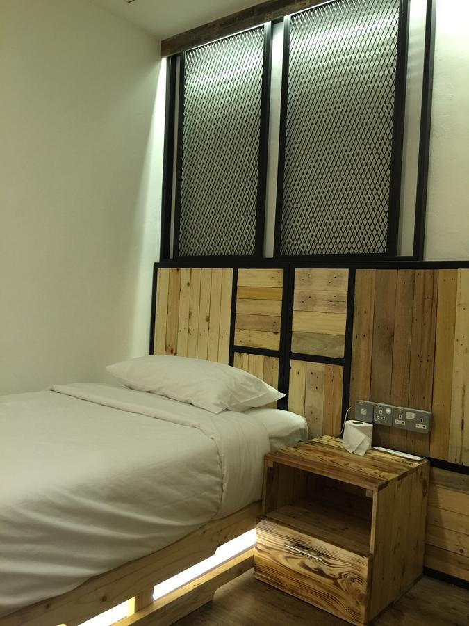 The Oikos Hotel Pontian Kecil Kültér fotó